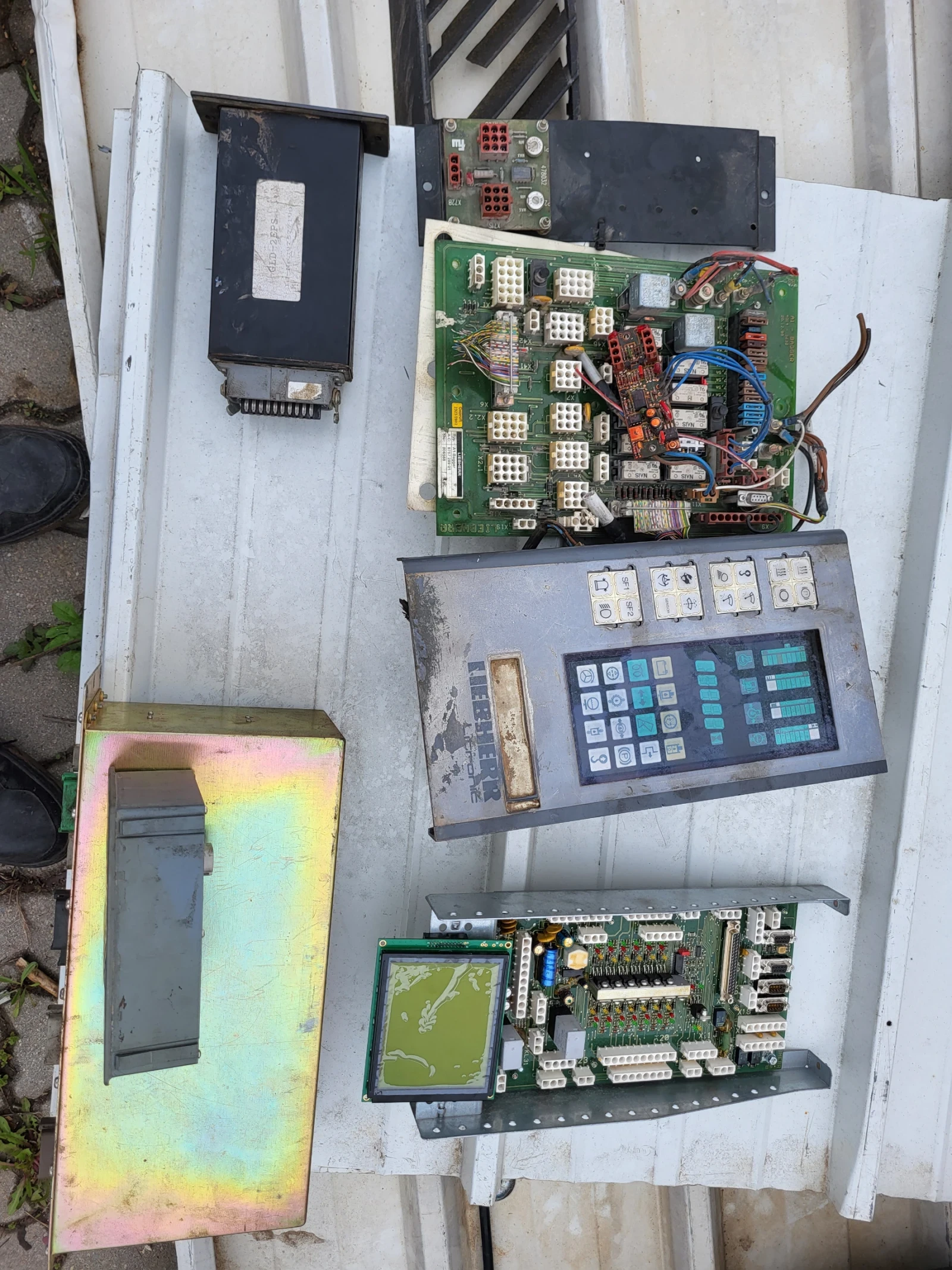 ����� �� ����� ������ � ������� �����������. | Mobile.bg � ����������� 12