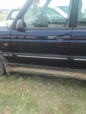 врата предна ляв Ланд Ровър Дискавъри 2 (тъмно синя)