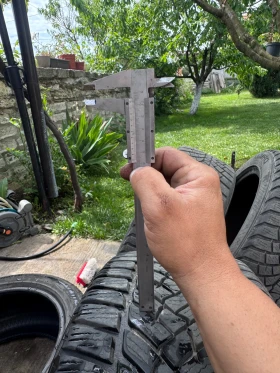 Гуми Зимни 245/45R17, снимка 10