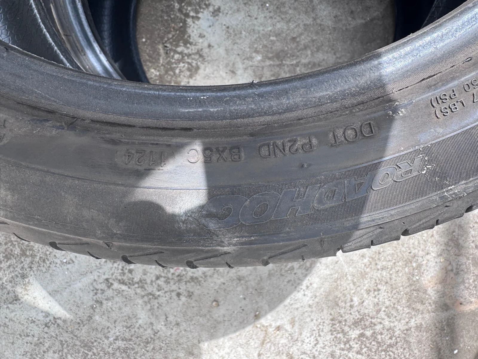 Гуми Зимни 245/45R17, снимка 6 - Гуми и джанти - 54727692