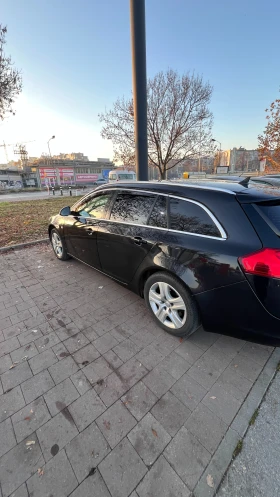 Opel Insignia комби, снимка 9