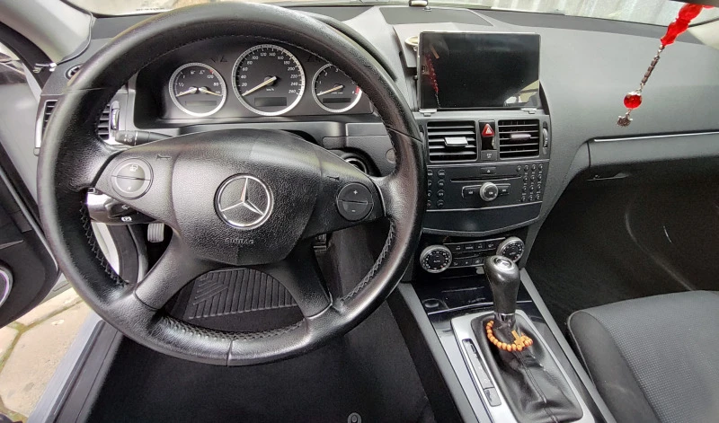 Mercedes-Benz C 220 CDI / ENGINE 646, снимка 13 - Автомобили и джипове - 45257291