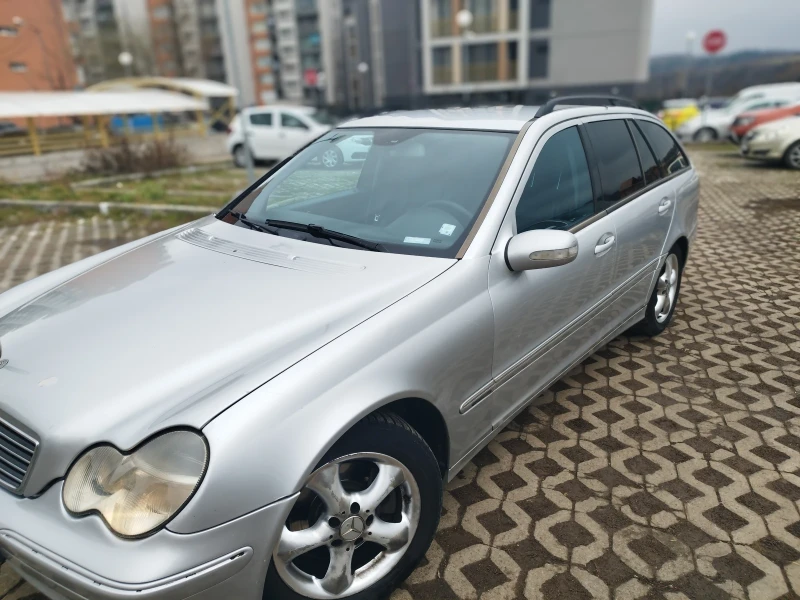 Mercedes-Benz C 270 Avantgarde , снимка 5 - Автомобили и джипове - 49089788