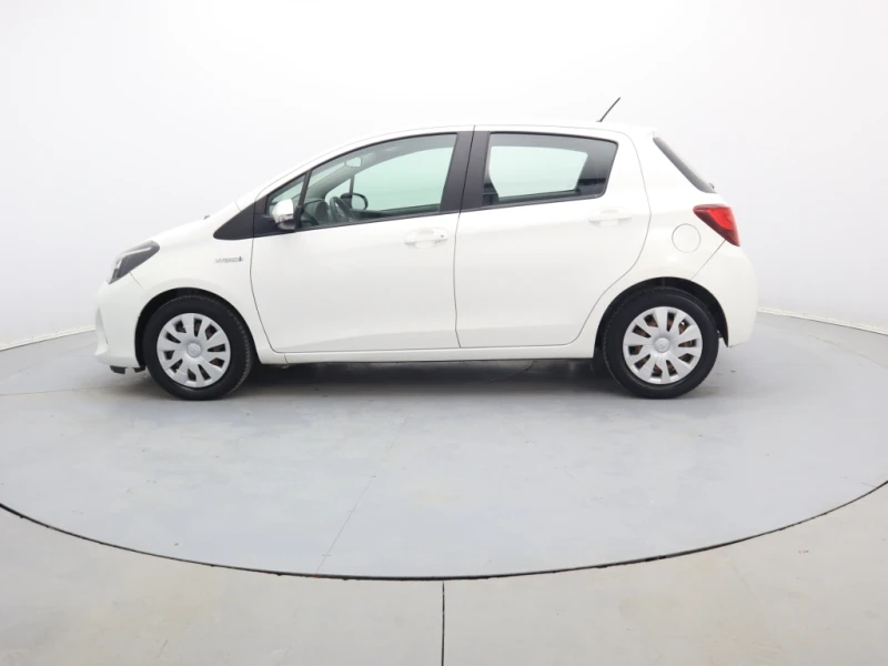 Toyota Yaris, снимка 6 - Автомобили и джипове - 48570187