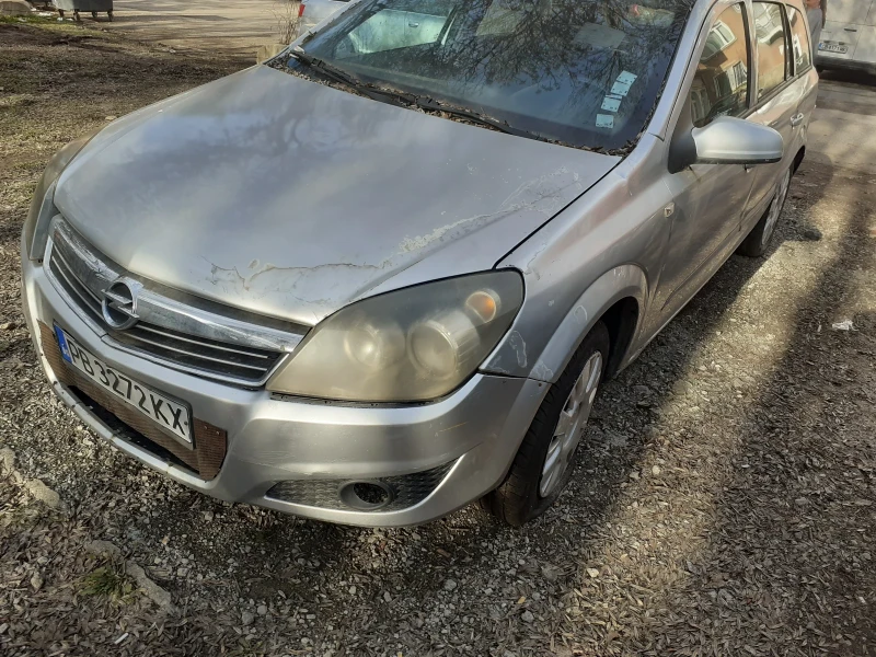 Opel Astra, снимка 1 - Автомобили и джипове - 48893192