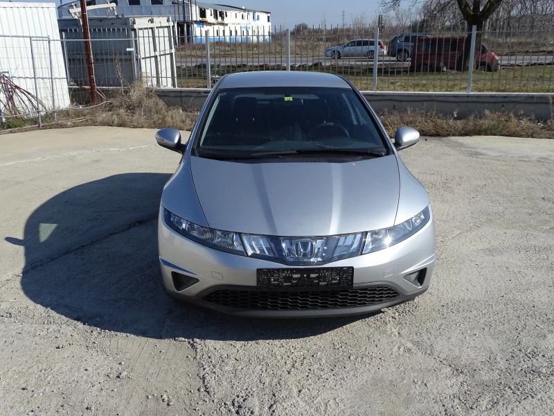 Honda Civic 1.4 i, снимка 2 - Автомобили и джипове - 49008547