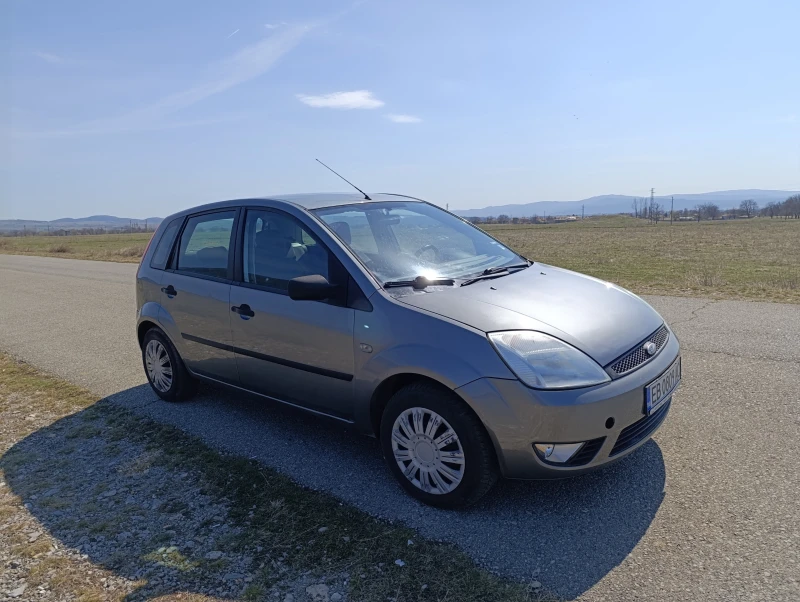 Ford Fiesta 1.40 Дизел, снимка 2 - Автомобили и джипове - 49596456