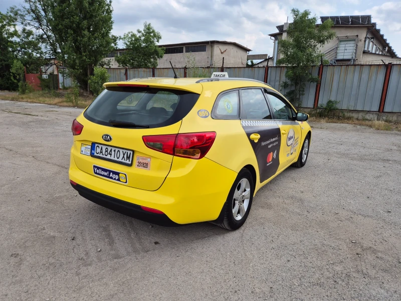 Kia Ceed 1.4 Газ!, снимка 5 - Автомобили и джипове - 52578527
