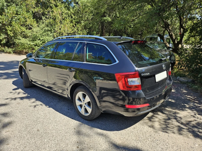 Skoda Octavia 2.0 TDI, снимка 3 - Автомобили и джипове - 52342113