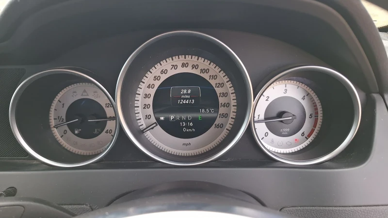 Mercedes-Benz C 200 CDI AMG-Line, снимка 7 - Автомобили и джипове - 52188564