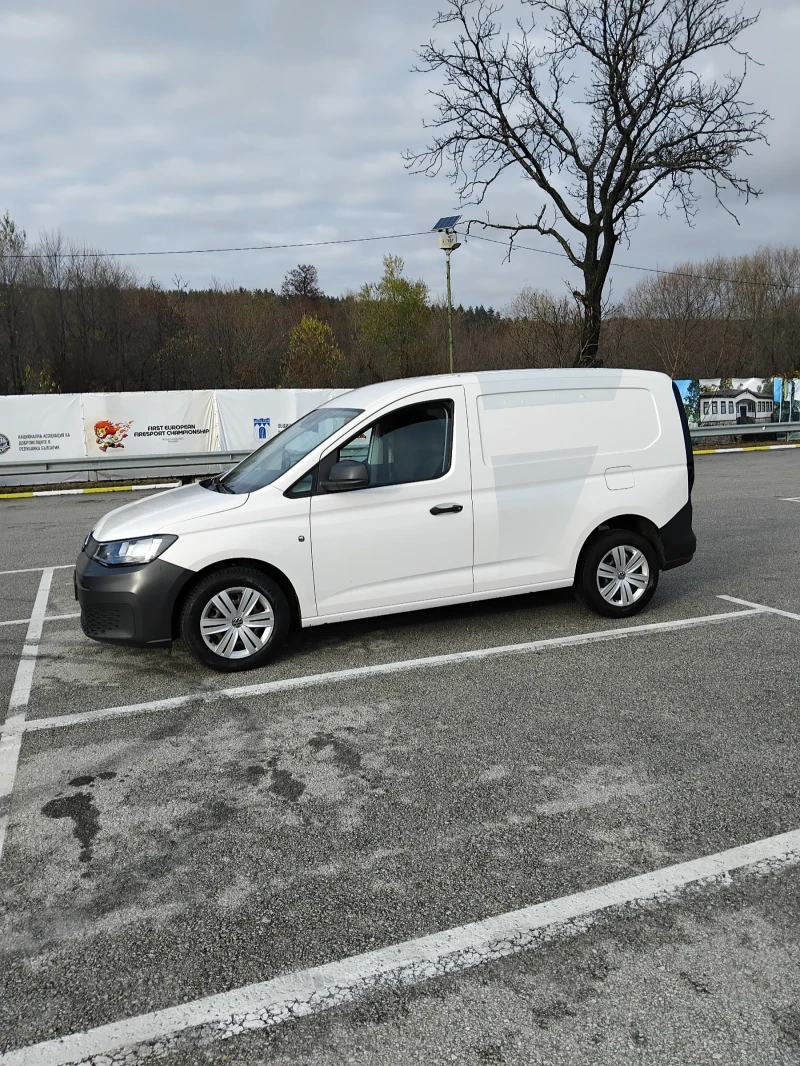 VW Caddy, снимка 14 - Автомобили и джипове - 52680379