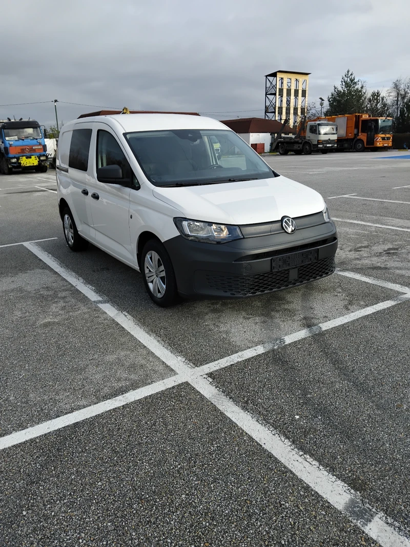 VW Caddy, снимка 12 - Автомобили и джипове - 52680379