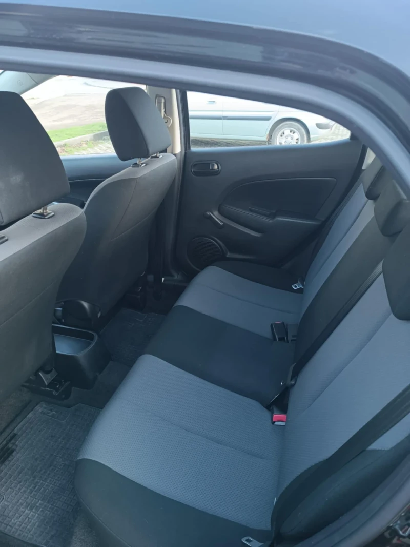 Mazda 2, снимка 5 - Автомобили и джипове - 52697275