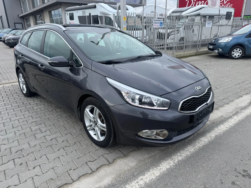 Kia Ceed 1.6 i, снимка 2 - Автомобили и джипове - 53052137