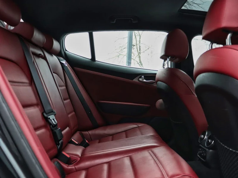 Kia Stinger 2021 Kia Stinger GT Limited AWD, снимка 15 - Автомобили и джипове - 53059632