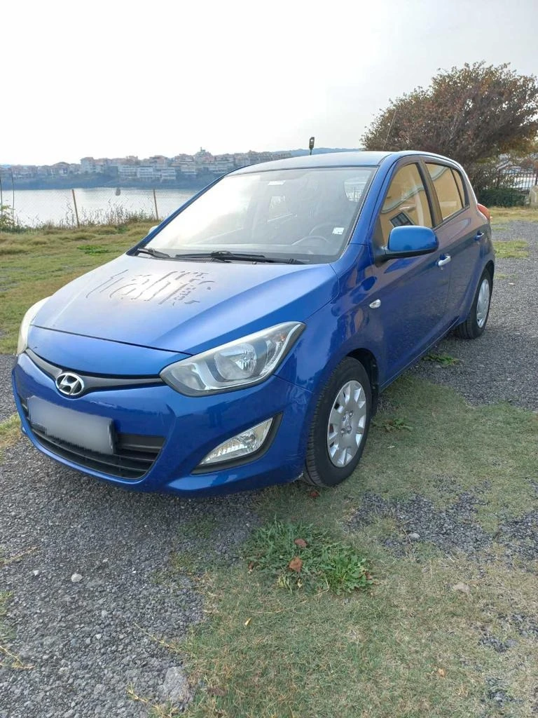 Hyundai I20, снимка 2 - Автомобили и джипове - 47184521