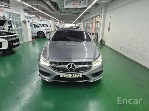 Mercedes-Benz CLS 400 4MATIC | 360 КАМЕРА | ОБДУХВАНЕ | МАСАЖ | , снимка 3 - Автомобили и джипове - 54569748