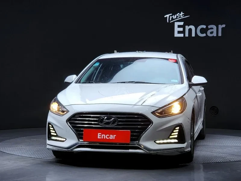 Hyundai Sonata, снимка 5 - Автомобили и джипове - 54819282