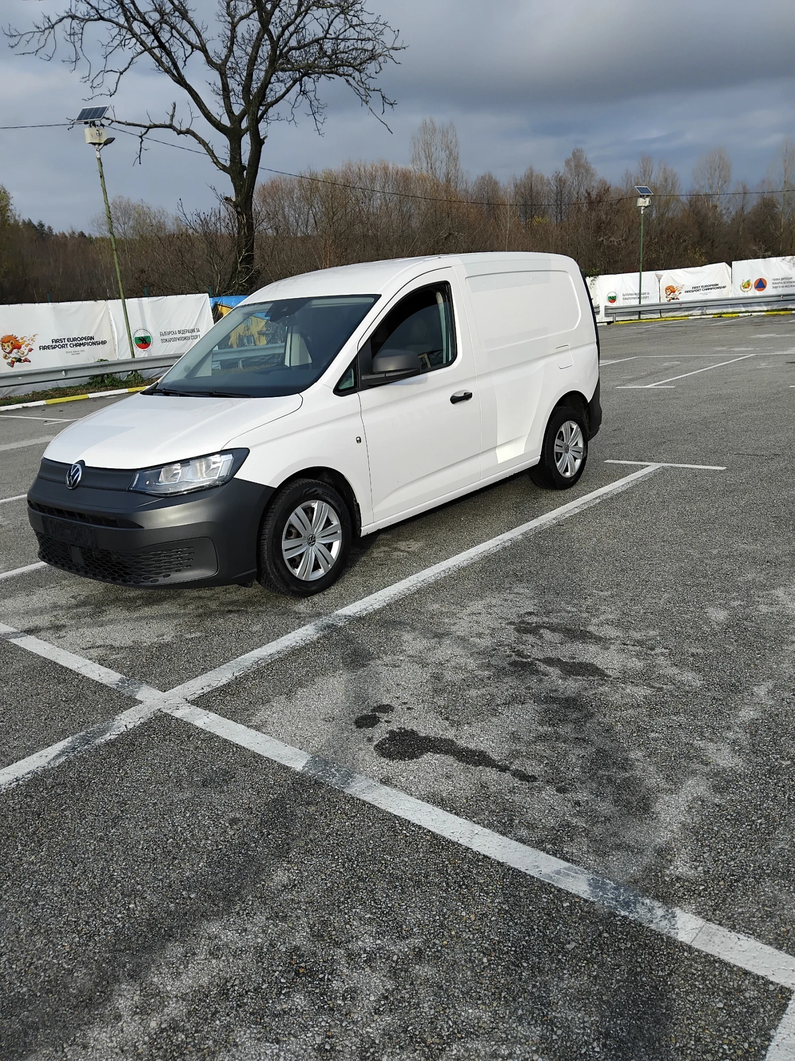 VW Caddy, снимка 1