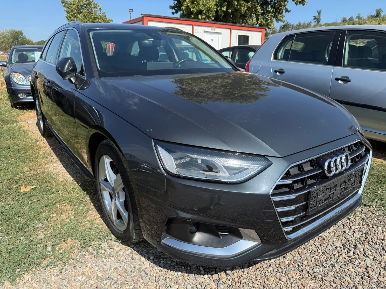 Audi A4 2.0mild hibrid - изображение 3