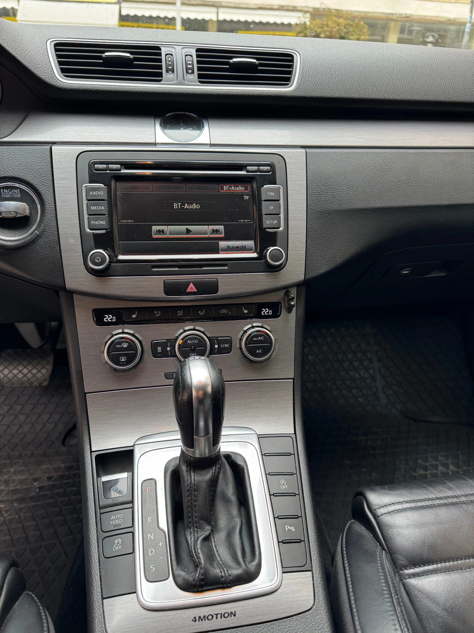 VW Passat R Line 4.4 - изображение 7