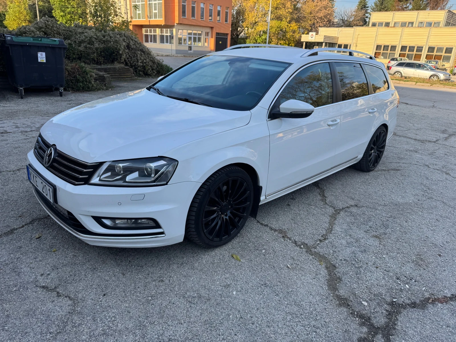 VW Passat R Line 4.4 | Mobile.bg   11