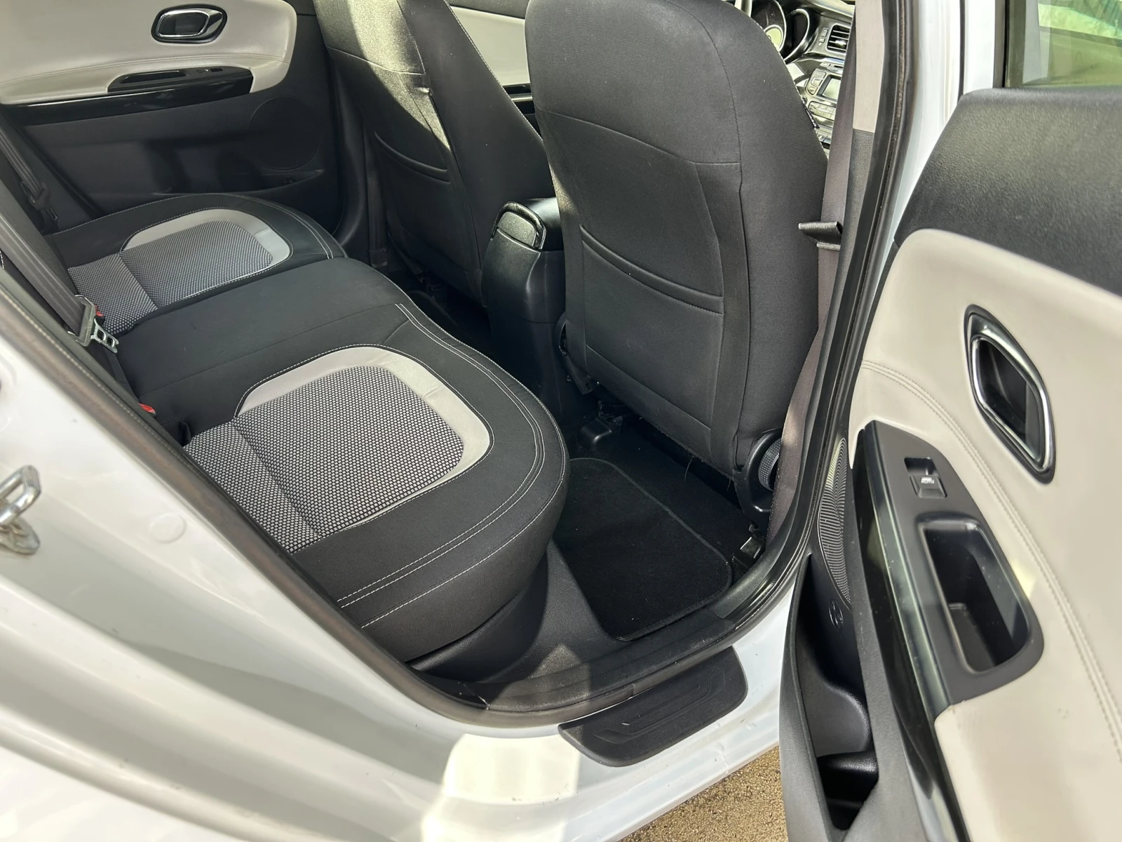 Kia Ceed 1.6 CRDi* FACELIFT* EURO5 | Mobile.bg   12