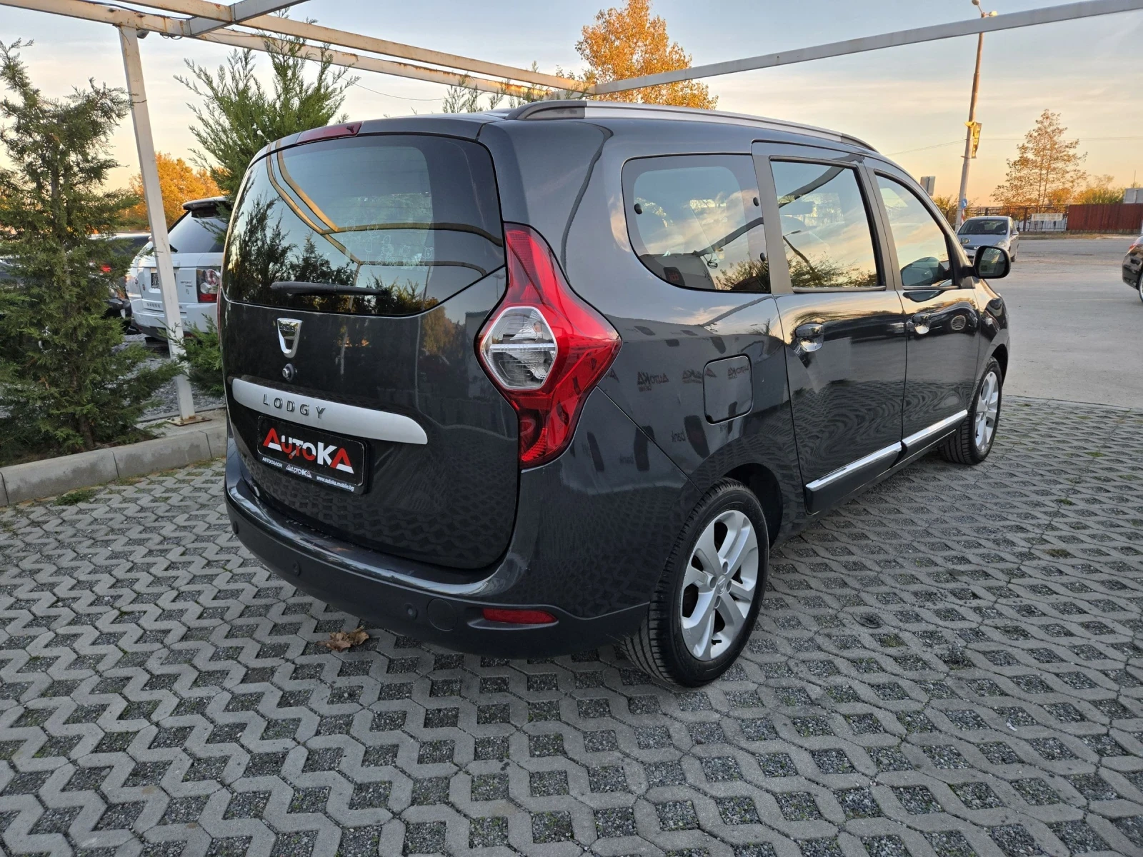 Dacia Lodgy 1.6i-85kc= 7МЕСТА= ГАЗ= НАВИ= PRESTIGE= 191.000km - изображение 3