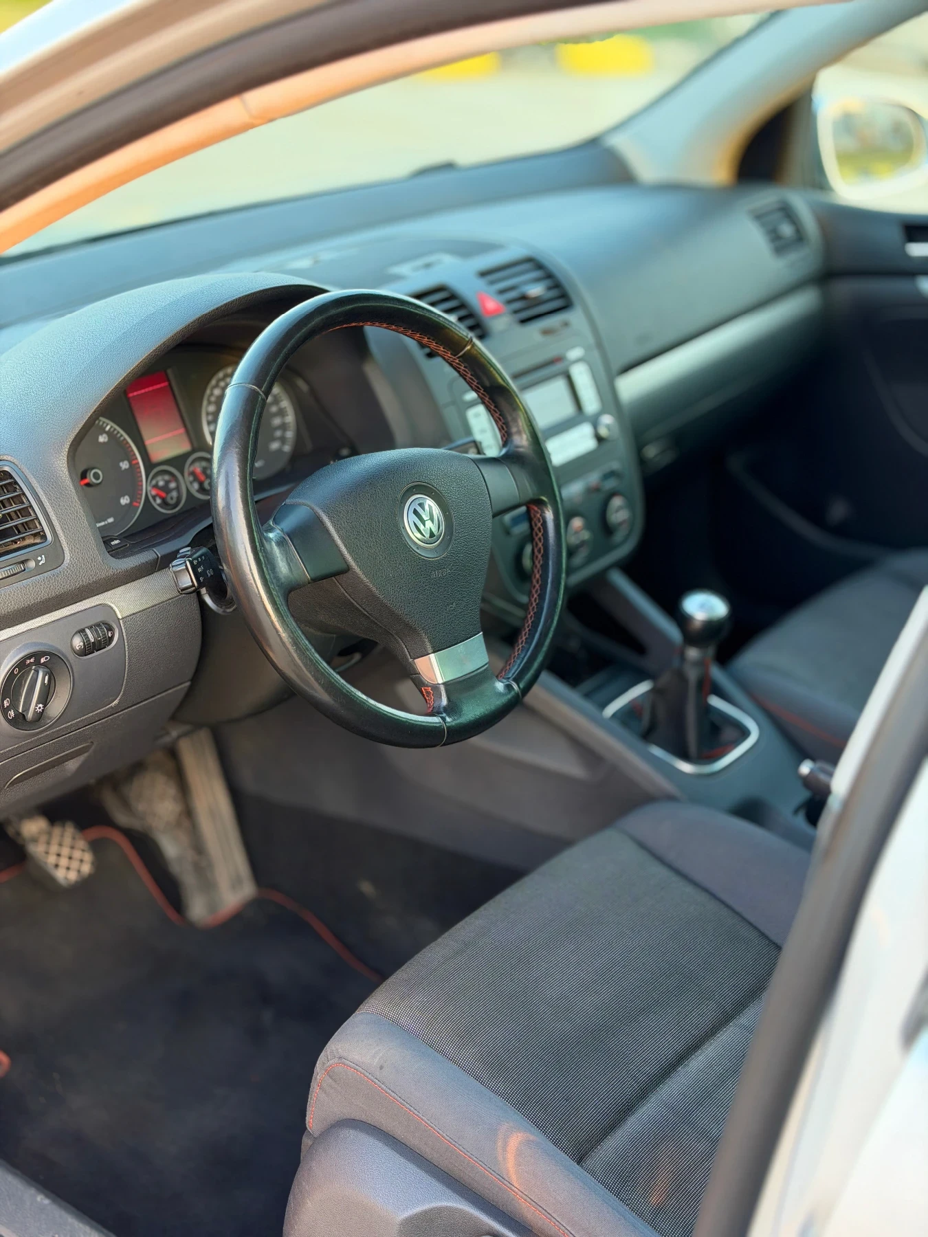 VW Golf Goal 1.9 TDI 105 228 хил км 6ск, снимка 7 - Автомобили и джипове - 53854672