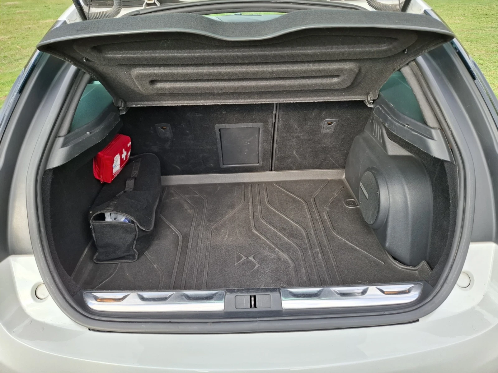 Citroen DS5 2.0hdi 163, снимка 8 - Автомобили и джипове - 54010096