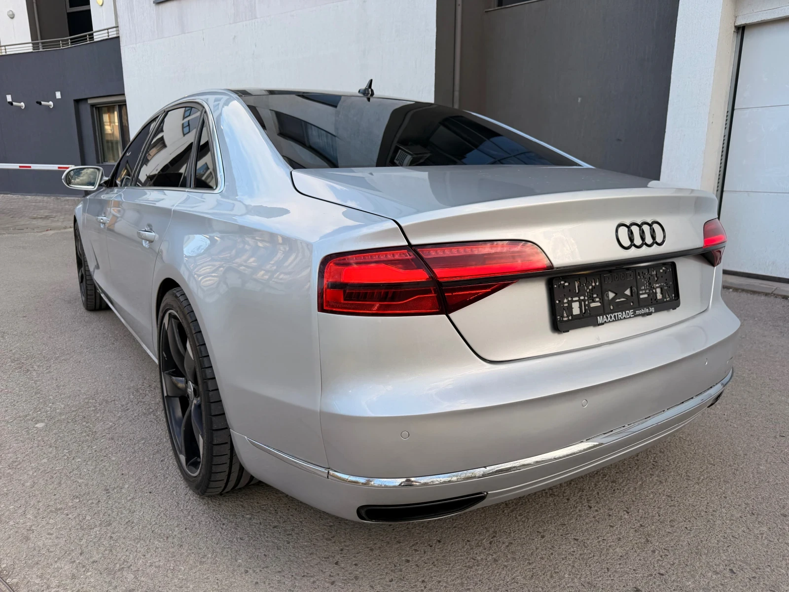 Audi A8 3.0TDI / MATRIX /  LONG / FULL, снимка 5 - Автомобили и джипове - 54250414