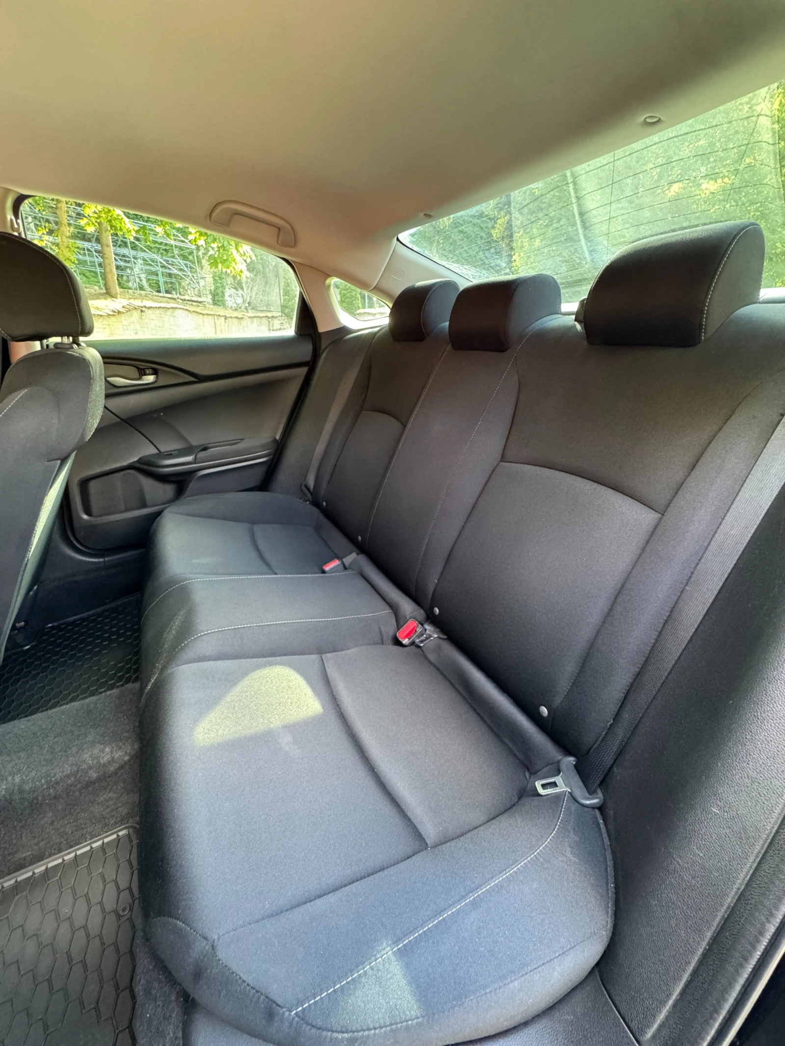 Honda Civic 10 генерация , снимка 9 - Автомобили и джипове - 54725734