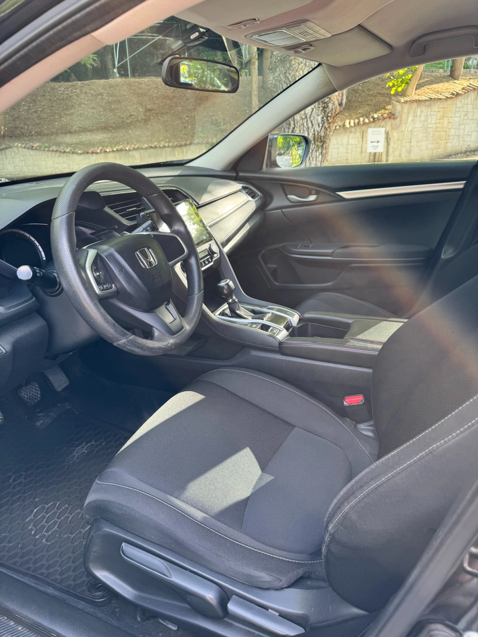 Honda Civic 10 генерация , снимка 8 - Автомобили и джипове - 54725734