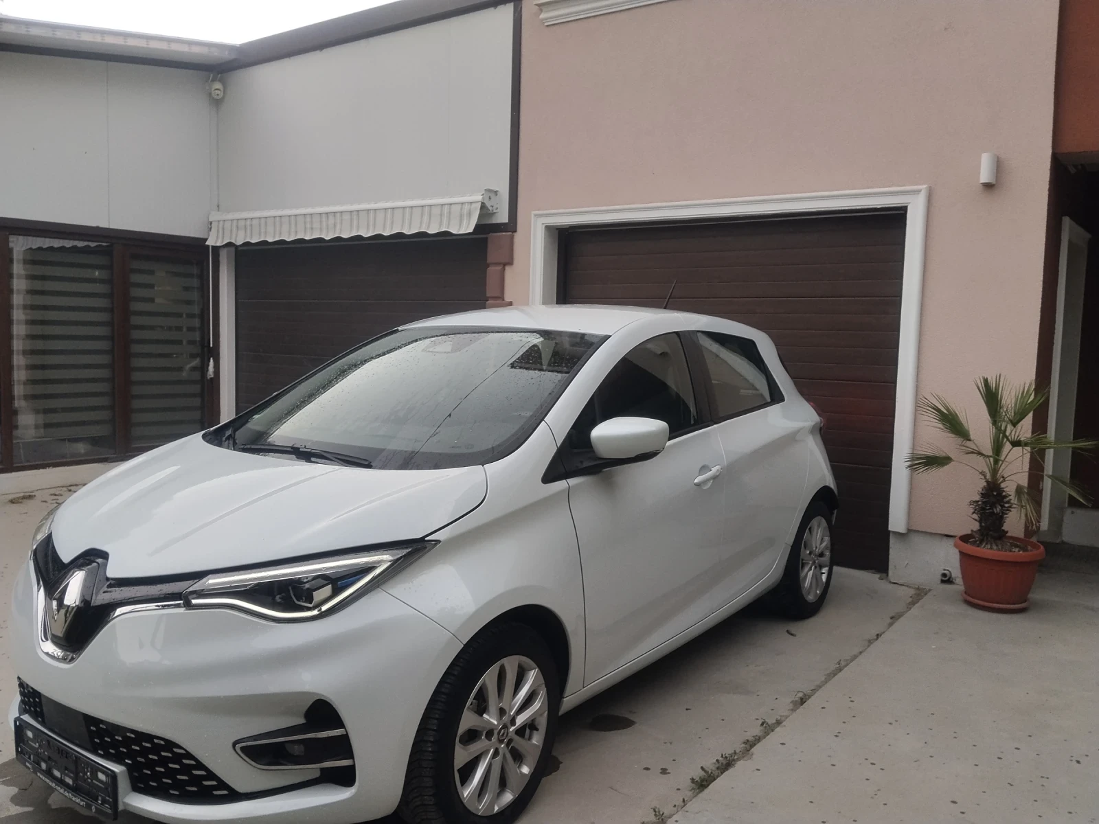 Renault Zoe CCS, снимка 6 - Автомобили и джипове - 54742134