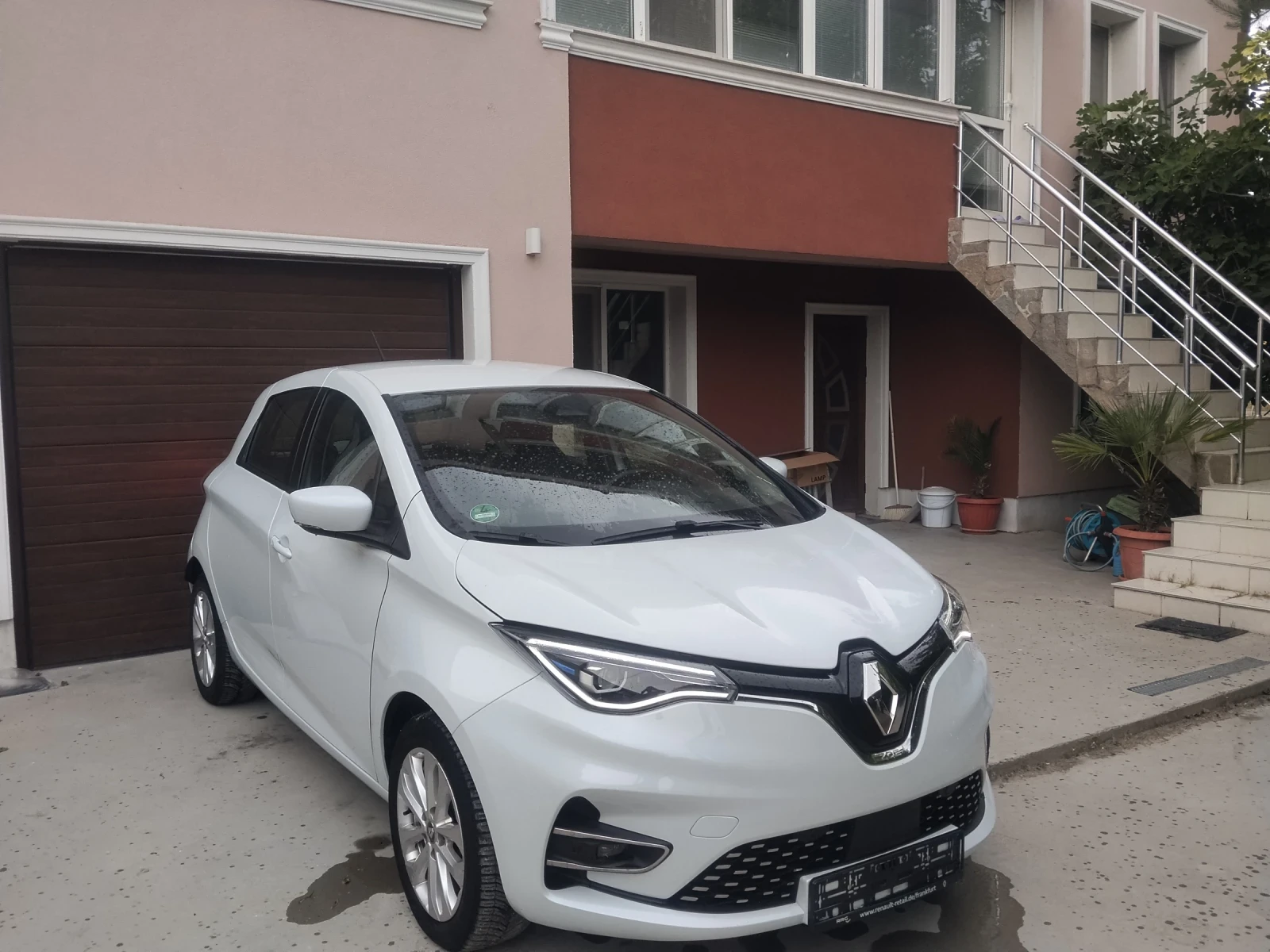 Renault Zoe CCS, снимка 8 - Автомобили и джипове - 54742134