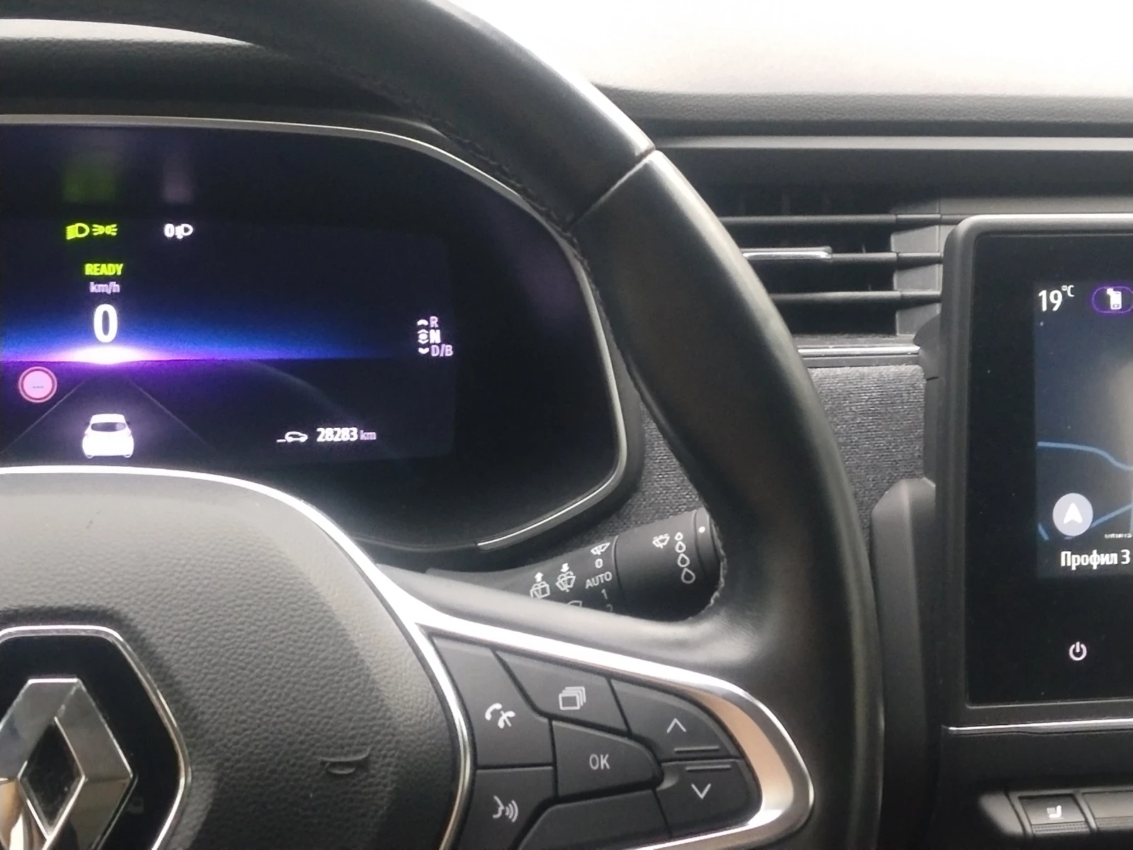 Renault Zoe CCS, снимка 10 - Автомобили и джипове - 54742134