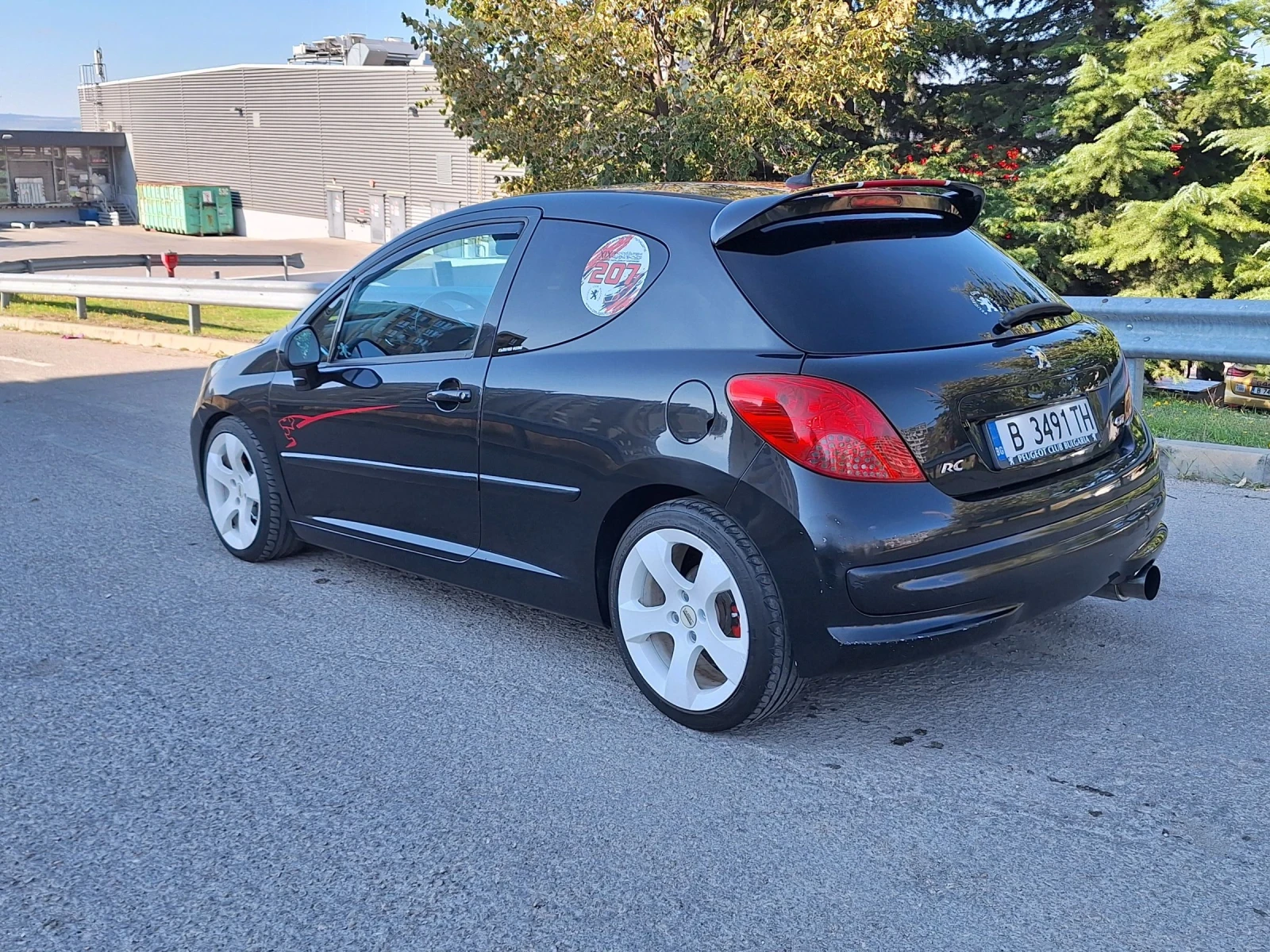 Peugeot 207 1.6 HDi Le Mans, снимка 3 - Автомобили и джипове - 54821531