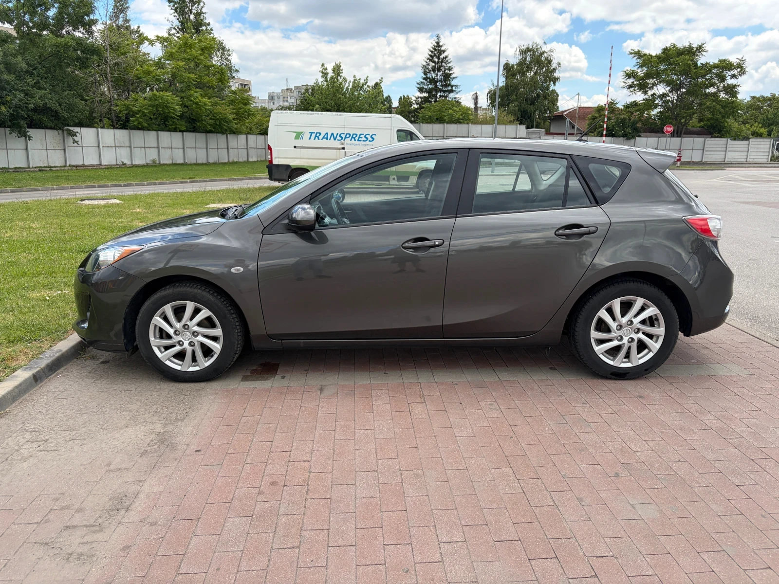 Mazda 3 BL, 1.6i, Facelift, снимка 3 - Автомобили и джипове - 54895647