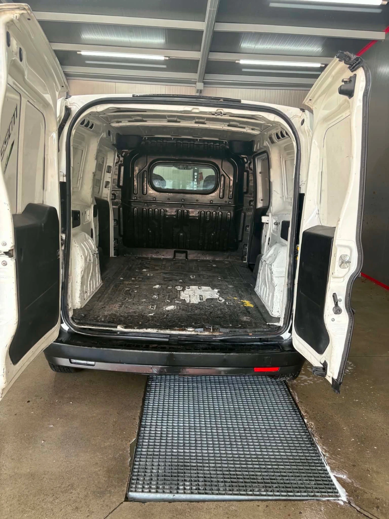Fiat Doblo, снимка 7 - Автомобили и джипове - 54981496