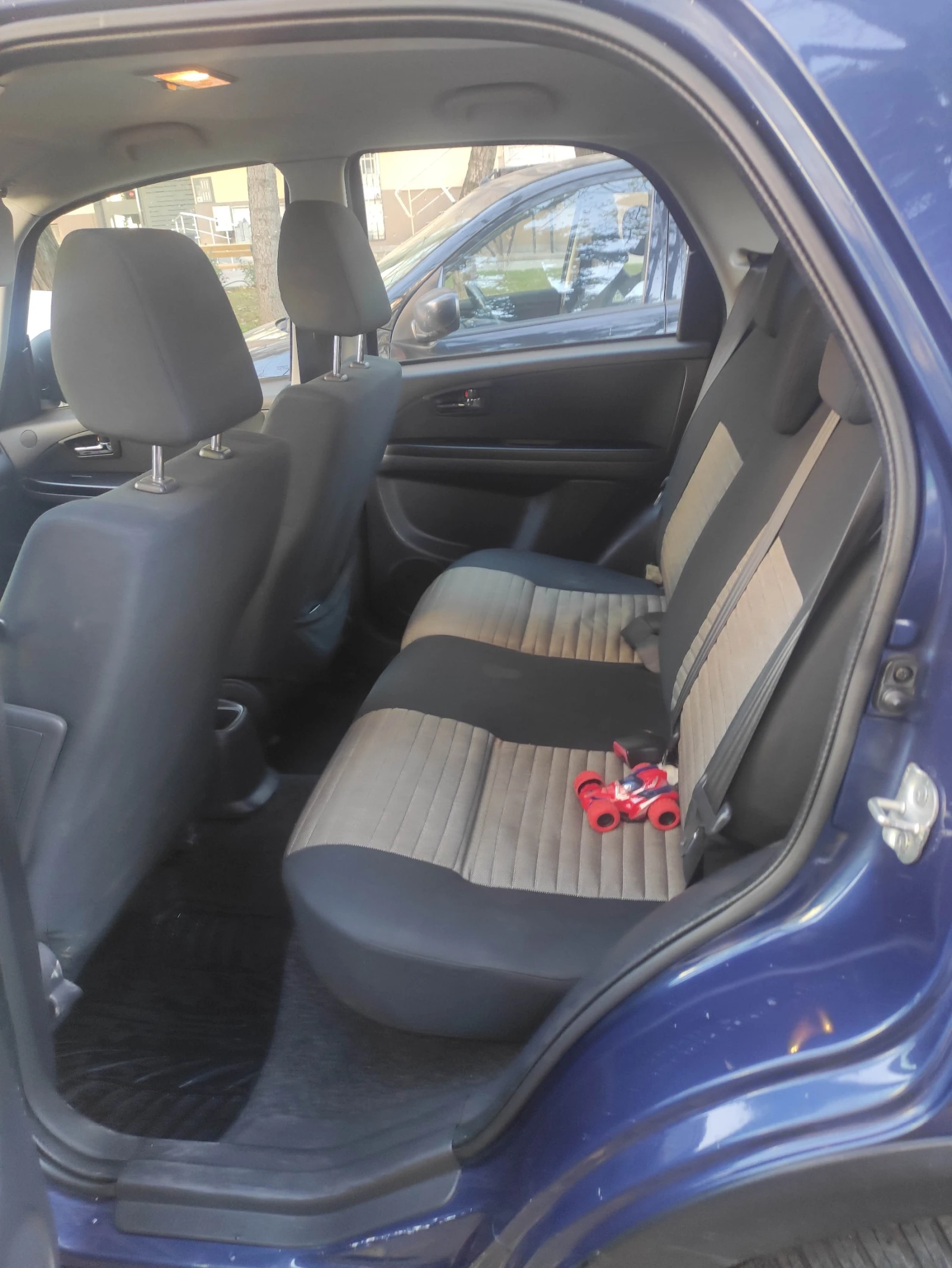 Fiat Sedici, снимка 7 - Автомобили и джипове - 56732394