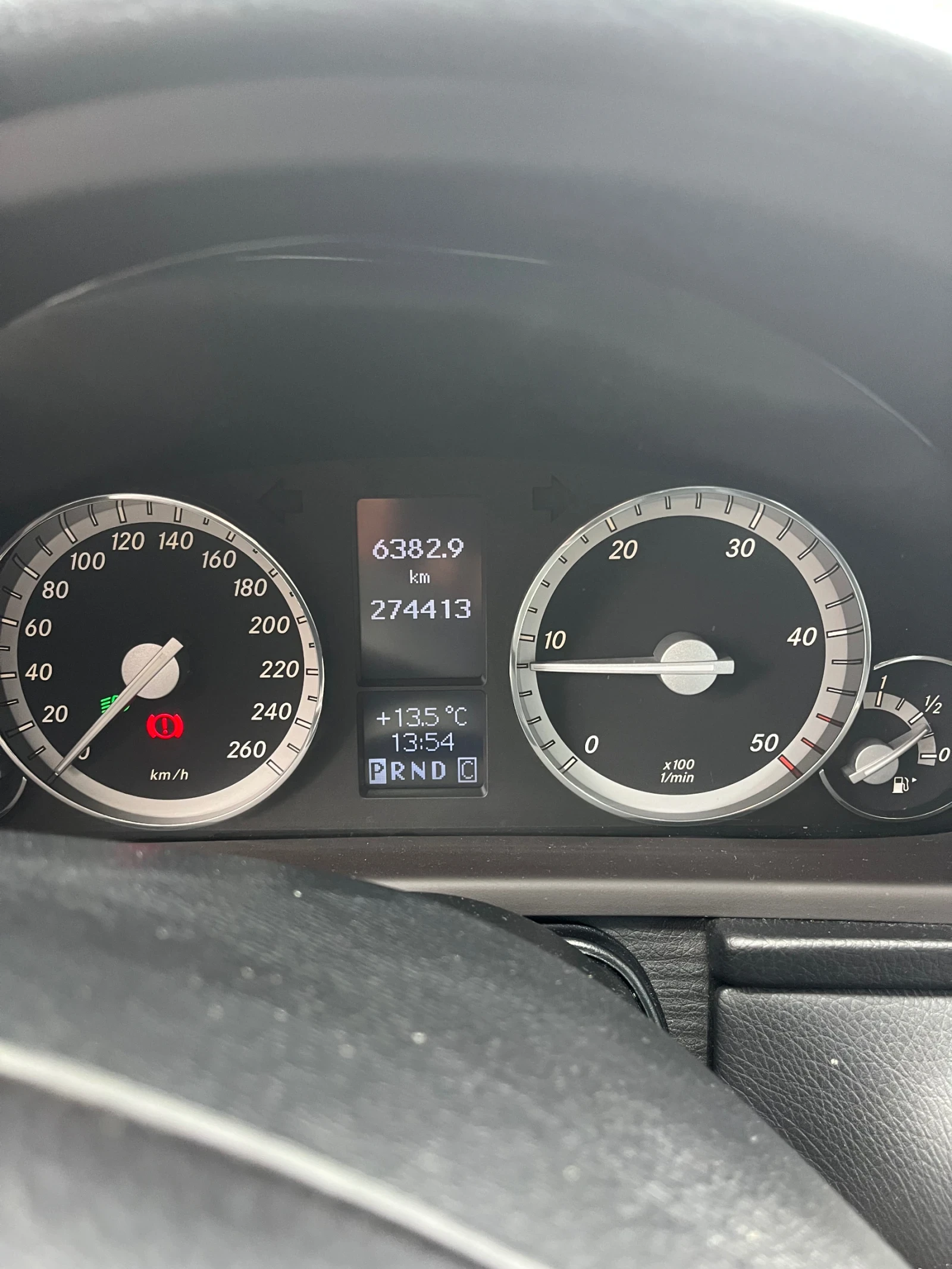 Mercedes-Benz C 220, снимка 8 - Автомобили и джипове - 56736361