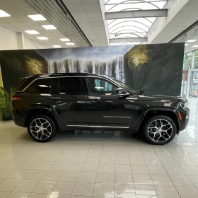 Обява за продажба на Jeep Grand cherokee SUMMIT RESERVE 2.0 PHEV Petrol 380 hp AT8 4xe ~ 206 040 лв. - изображение 3