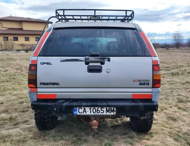 Opel Frontera 2.3TDI, снимка 4 - Автомобили и джипове - 53099785