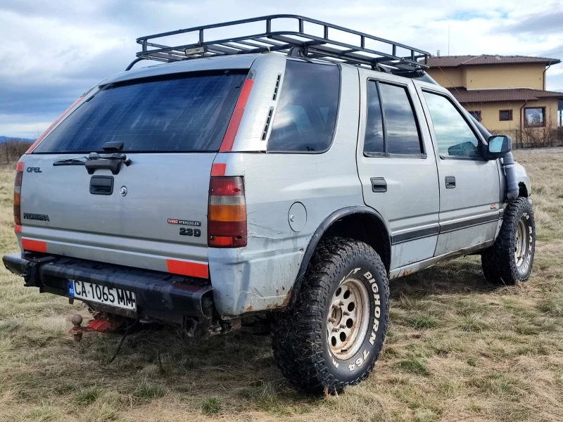 Opel Frontera 2.3TDI, снимка 5 - Автомобили и джипове - 53099785