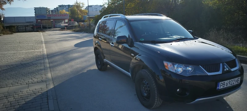 Mitsubishi Outlander, снимка 6 - Автомобили и джипове - 53219222