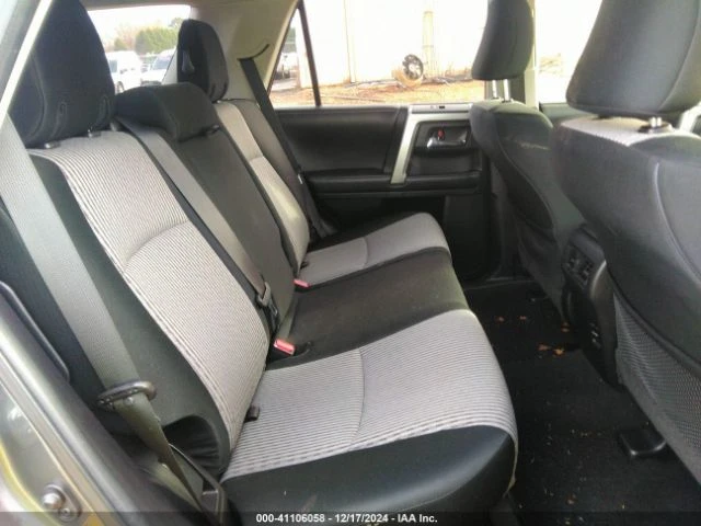 Toyota 4runner SR5 , КРАЙНА ЦЕНА, снимка 9 - Автомобили и джипове - 48967038