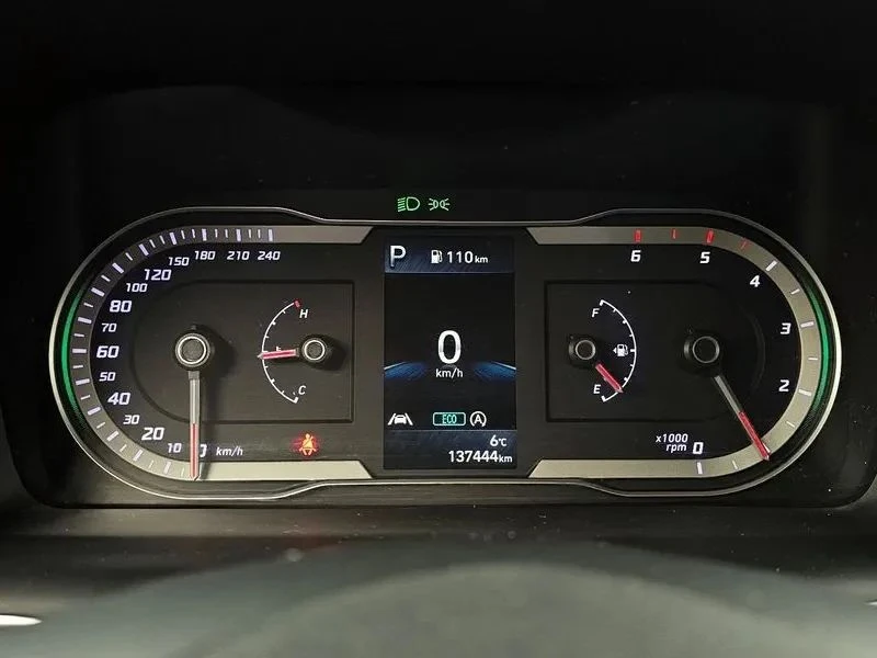Hyundai Tucson, снимка 8 - Автомобили и джипове - 56727416
