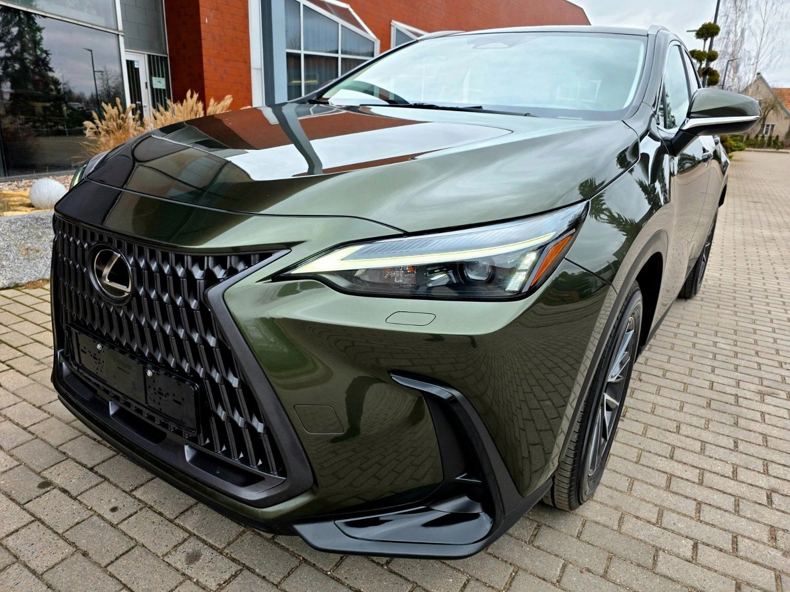Lexus NX 350h NX350 ОЧАКВАН ВНОС 30000КМ , снимка 1