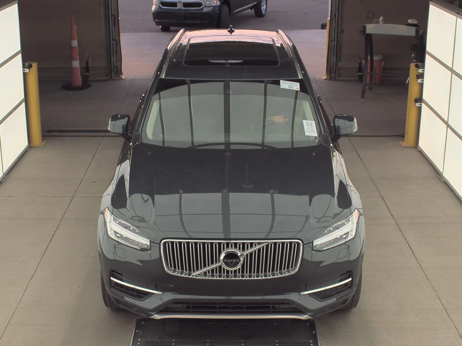 Volvo Xc90 Plug-In Hybrid T8 Inscription - изображение 4