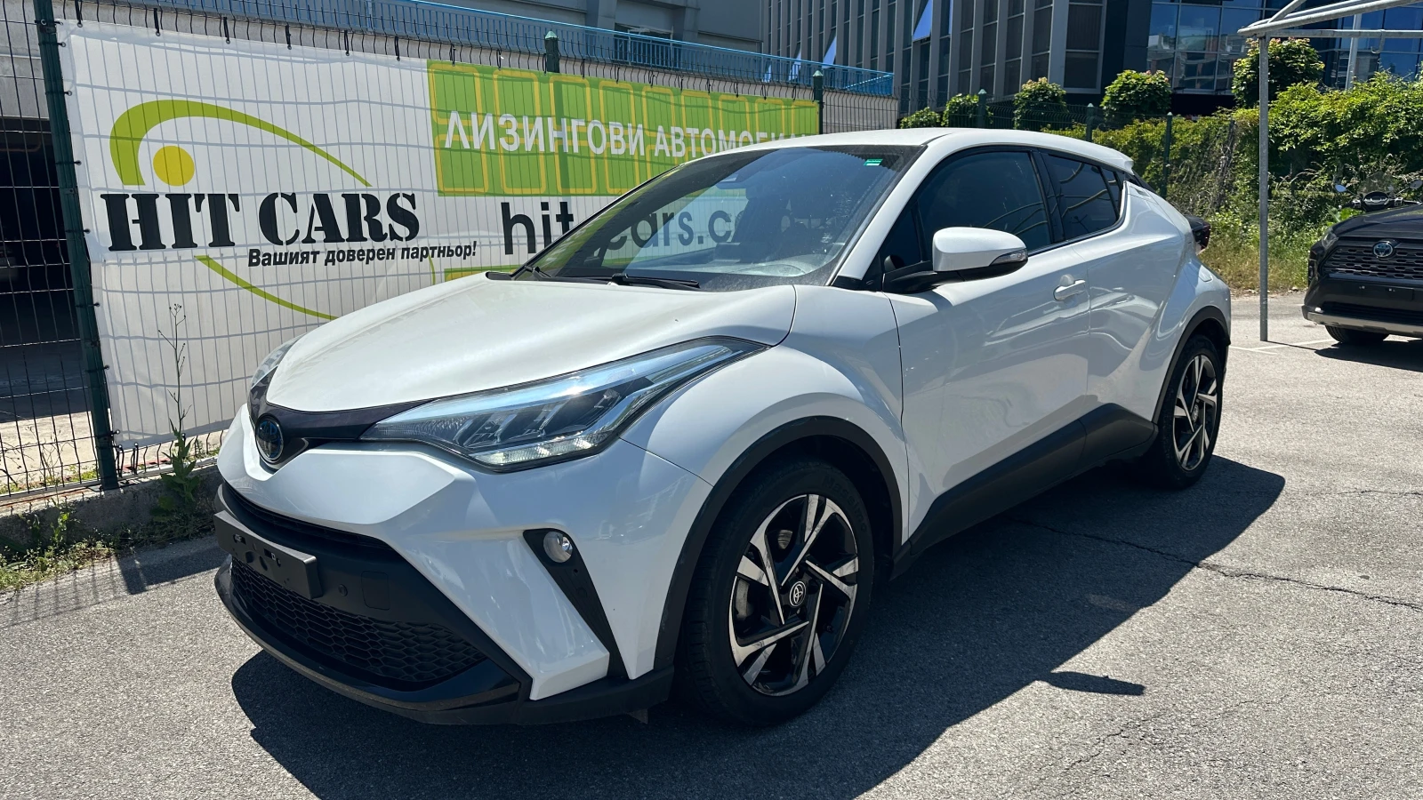 Toyota C-HR 2.0 Hybrid, Club Facelift, Гаранция | Mobile.bg — изображение 1